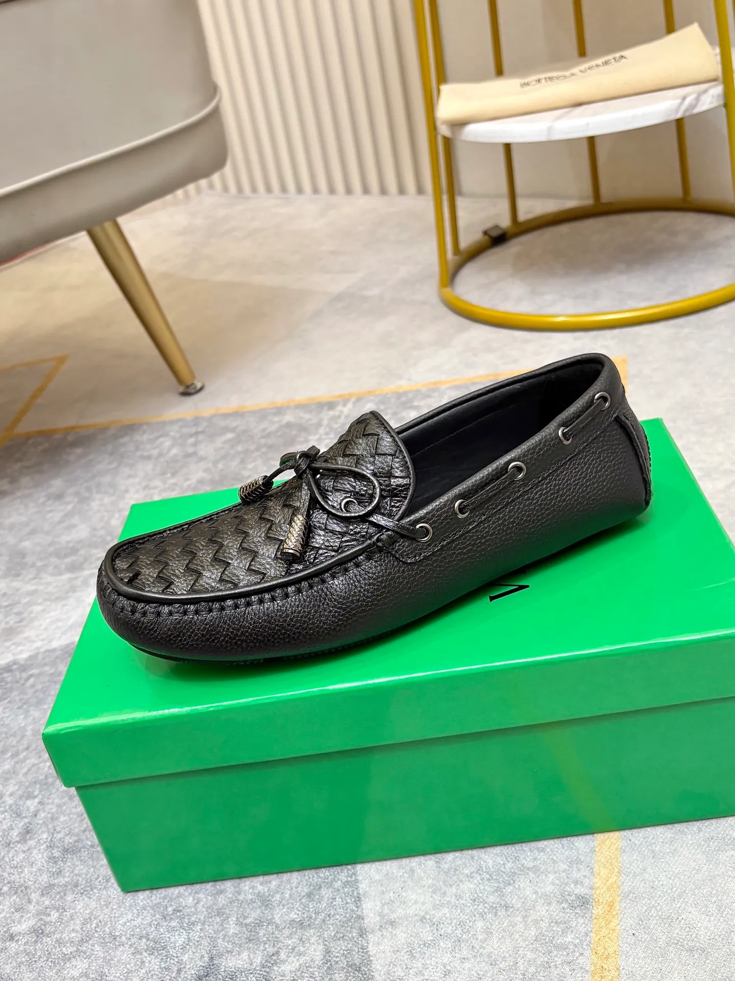P420💰 (Niu Li + Niu Pad) [BV] The latest hot style‼ ️Casual men's shoes, uppers imported first-layer cowhide ➕Full imported cowhide lining✔️Exquisite workmanship, excellent foot feel, special rubber soles✔️, cool and fashionable, the latest fashion, fashionable outsole, hurry up.  Code number: 38-44 (can be customized to 37.45, non-refundable)